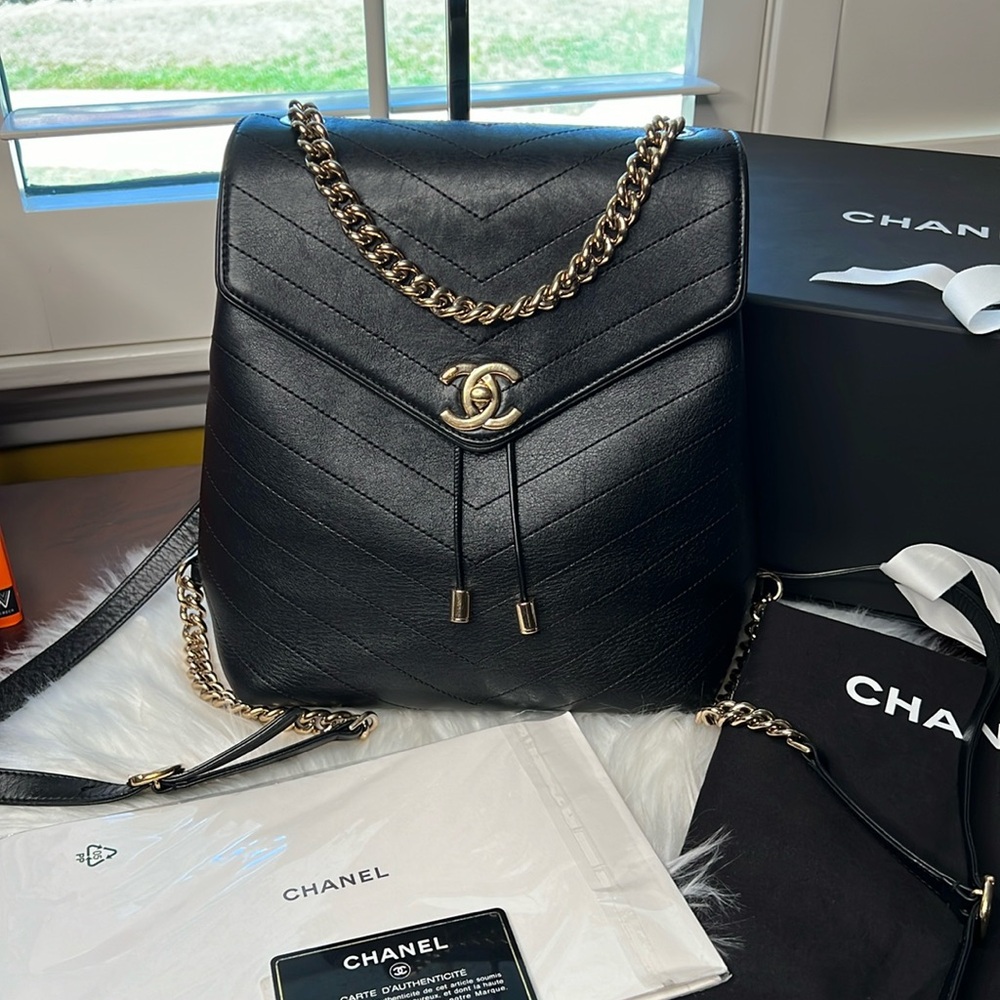 Chanel Black Leather Backpack EC Gold Hardware Turn Lock Comes Box, Bag & Flower